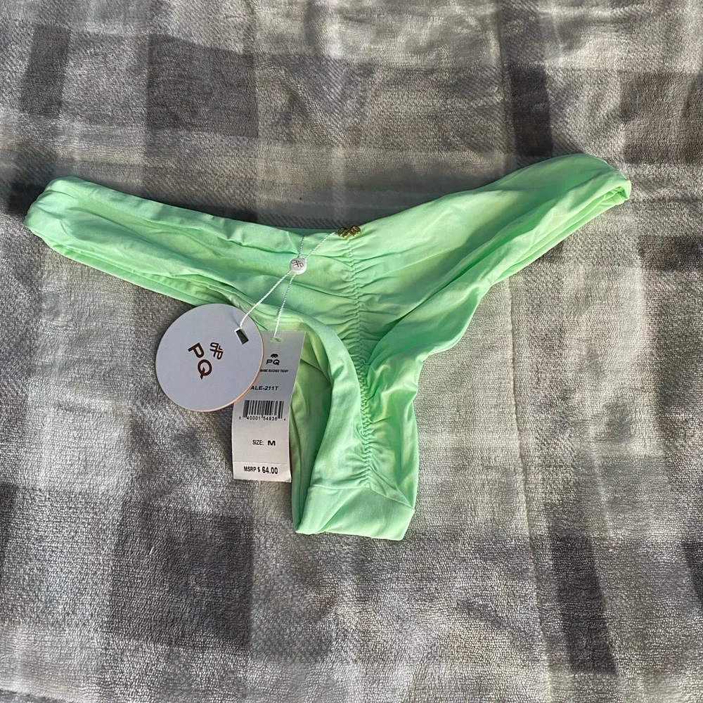 PilyQ PQ Swim Aloe Bikini bottom M NWT - Picture 3 of 3